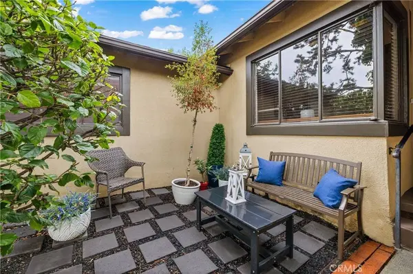 15944 Gledhill, North Hills, CA 91343