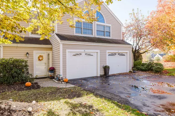 Walpole, MA 02081-4347,18 Teal Cir