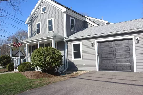 268 Common St, Walpole, MA 02081