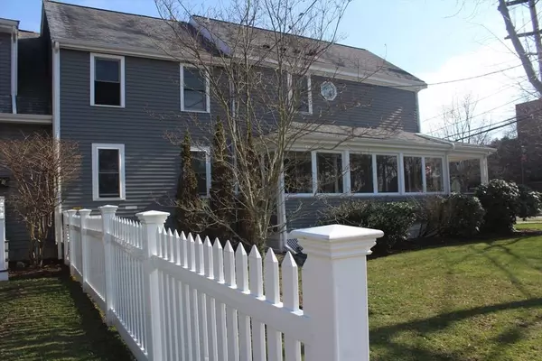 268 Common St, Walpole, MA 02081
