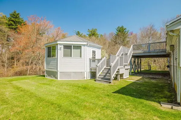 50 Kathy Cir, Bridgewater, MA 02324