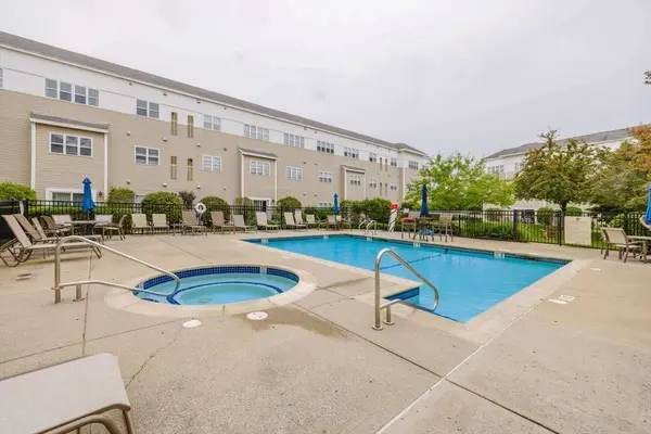 211 Central St #A111, Norwood, MA 02062