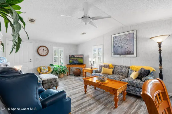 1241 Shell CT NE, Palm Bay, FL 32907