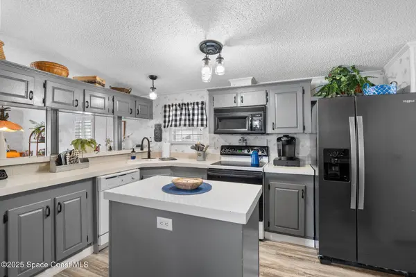 1241 Shell CT NE, Palm Bay, FL 32907