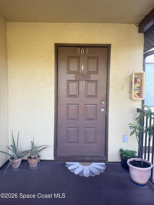 7801 Maplewood DR #909, Melbourne, FL 32904