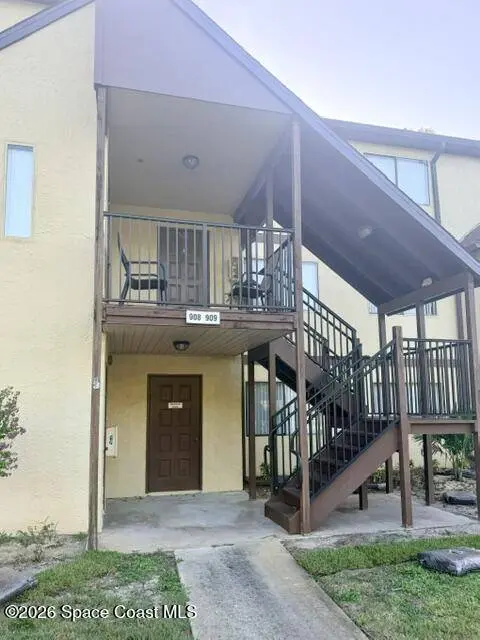 7801 Maplewood DR #909, Melbourne, FL 32904