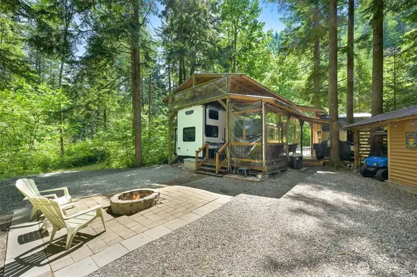 3030 Tower RD, Maple Falls, WA 98266
