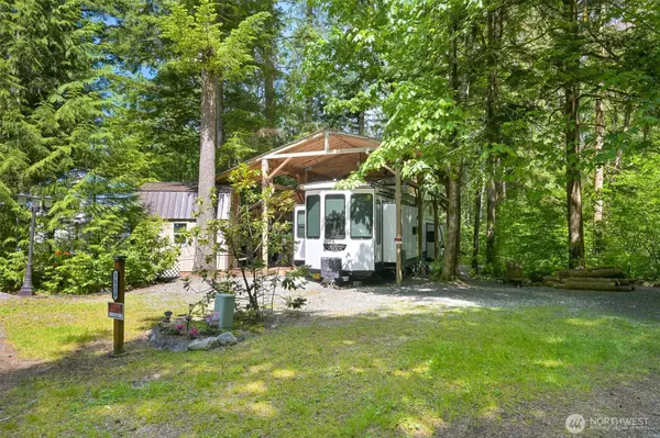 3030 Tower RD, Maple Falls, WA 98266