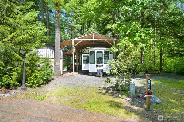 3030 Tower RD, Maple Falls, WA 98266