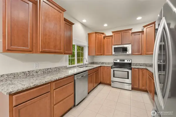 8414 Golden Valley DR, Maple Falls, WA 98266