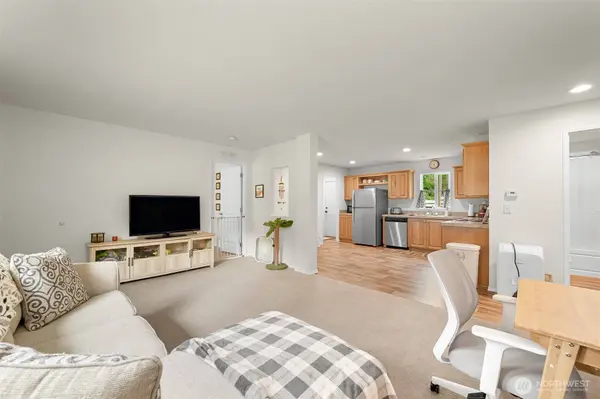 8450 Hazel CT, Maple Falls, WA 98266