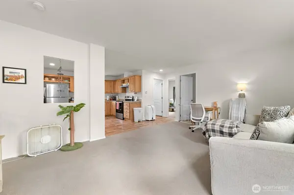 8450 Hazel CT, Maple Falls, WA 98266