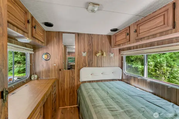 3013 Tower RD, Maple Falls, WA 98266