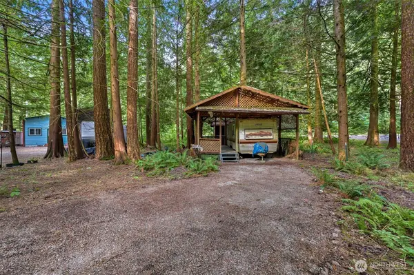 1111 Alder LN, Sumas, WA 98266