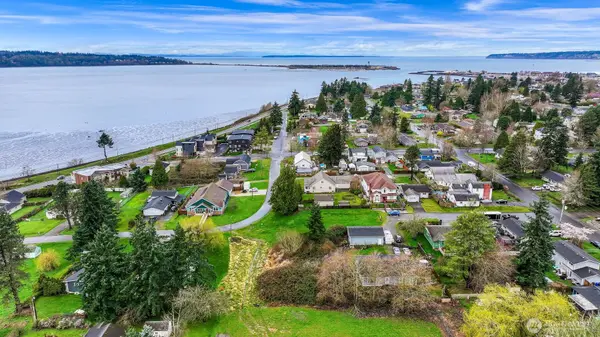 932 Georgia ST, Blaine, WA 98230