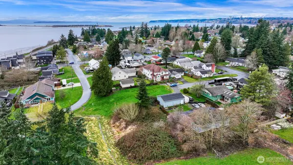 932 Georgia ST, Blaine, WA 98230