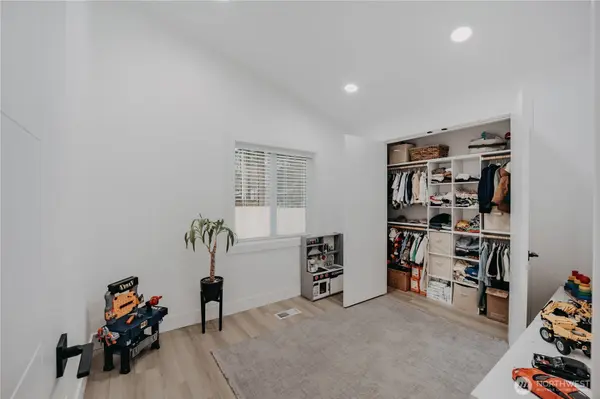 7936 Chisholm TRL, Maple Falls, WA 98266