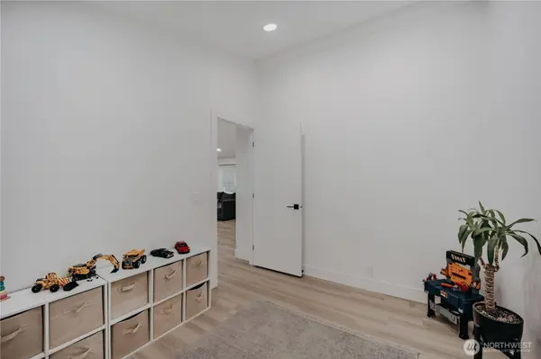 7936 Chisholm TRL, Maple Falls, WA 98266