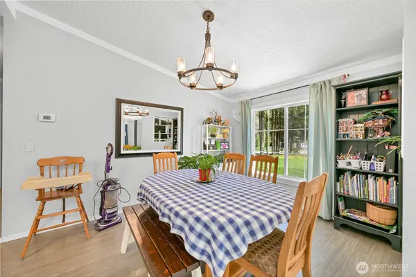 8118 Pony Express WAY, Maple Falls, WA 98266