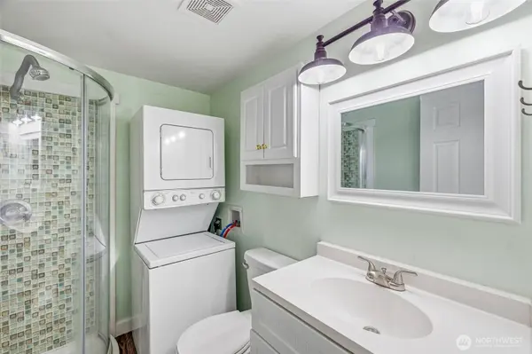 6124 Willow Pl, Maple Falls, WA 98266