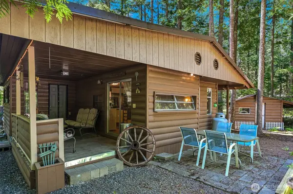 1159 Alder LN, Maple Falls, WA 98266