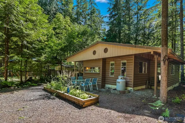 1159 Alder LN, Maple Falls, WA 98266