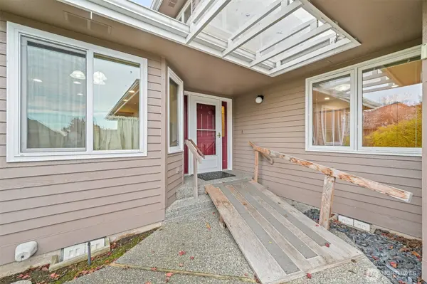 4121 Village DR, Bellingham, WA 98226