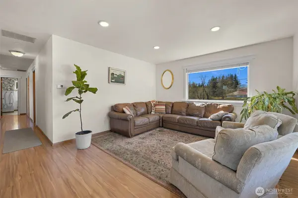 8722 Valley View RD, Custer, WA 98240