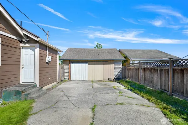 406 W Main ST, Everson, WA 98247