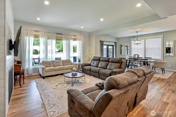 1827 Double Ditch CT, Lynden, WA 98264