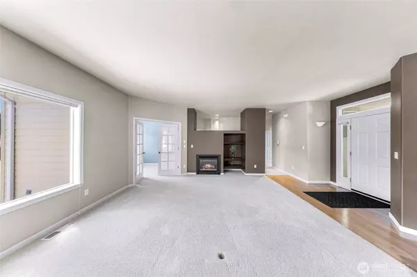 1325 Pine ST, Lynden, WA 98264