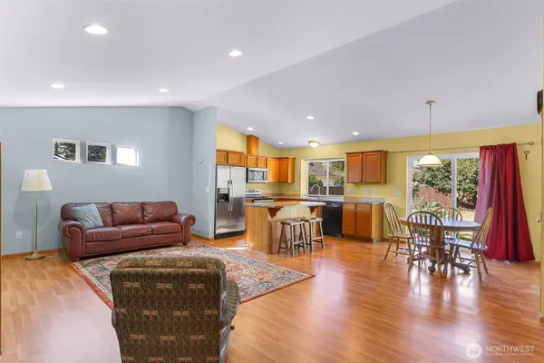 6470 Trigg Woods LN, Ferndale, WA 98248