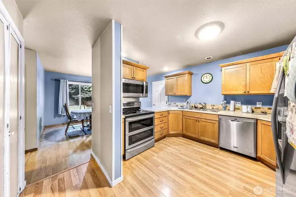 605 N Forest CT, Lynden, WA 98264