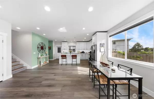 4123 Stuart CIR, Ferndale, WA 98248