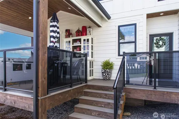 1774 Farmview Terrace, Lynden, WA 98264