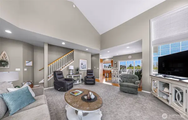 1725 Harrison #106, Lynden, WA 98264