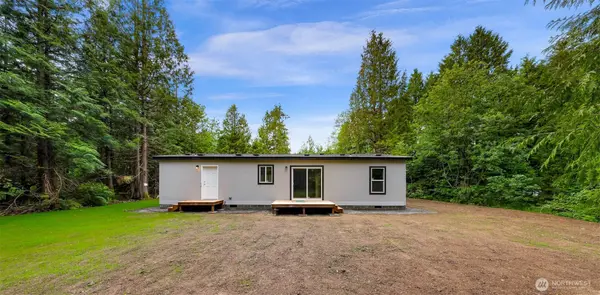 7944 Carson RD, Blaine, WA 98230