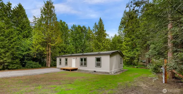 7944 Carson RD, Blaine, WA 98230