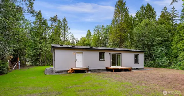 7944 Carson RD, Blaine, WA 98230