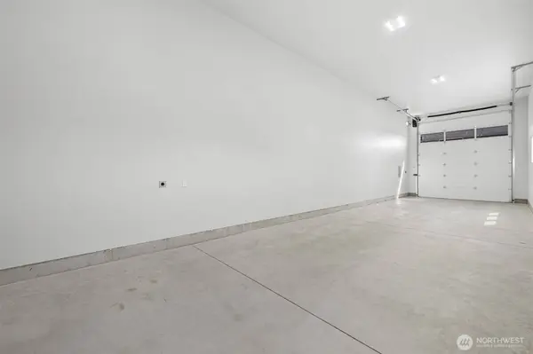 2203 Mercedes DR #5, Lynden, WA 98264
