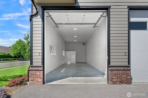 2203 Mercedes DR #2, Lynden, WA 98264