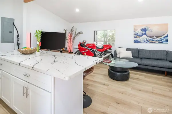 4630 B ST NW, Auburn, WA 98001