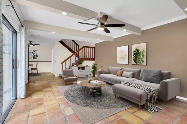 202 2nd CT, Palm Beach Gardens, FL 33410