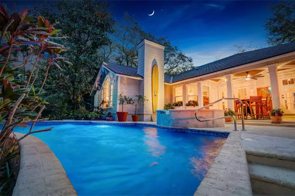 6000 Eagles Nest DR, Jupiter, FL 33458