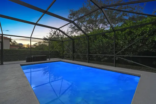 6143 SE Crooked Oak AVE, Hobe Sound, FL 33455