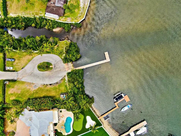 18808 Falcon WAY, Jupiter, FL 33458