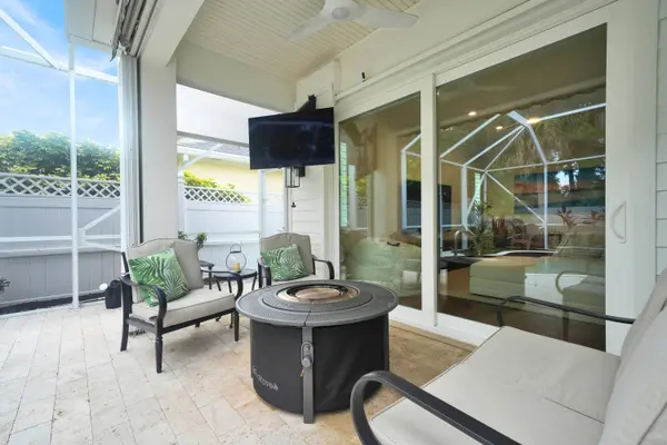 516 Sweet Bay CIR, Jupiter, FL 33458