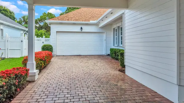 516 Sweet Bay CIR, Jupiter, FL 33458
