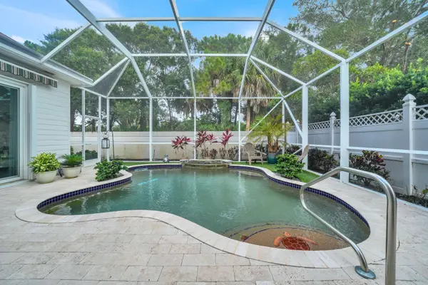 516 Sweet Bay CIR, Jupiter, FL 33458