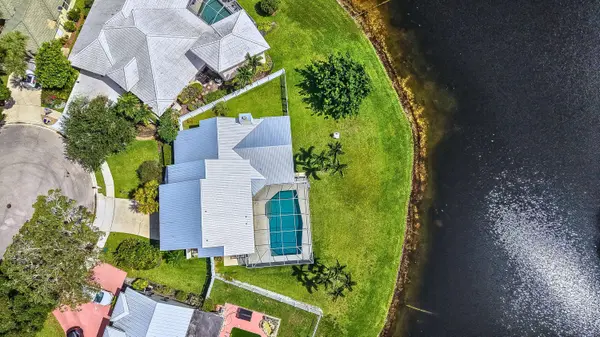 18862 Loblolly Pine CT, Jupiter, FL 33458